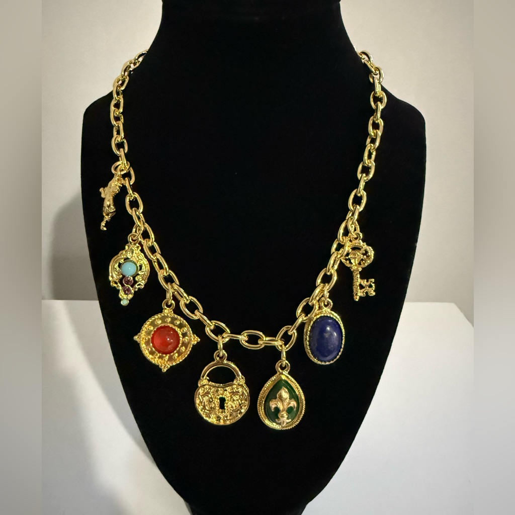 Ben-Amun 24kt Gold Charm Necklace Signed 279$